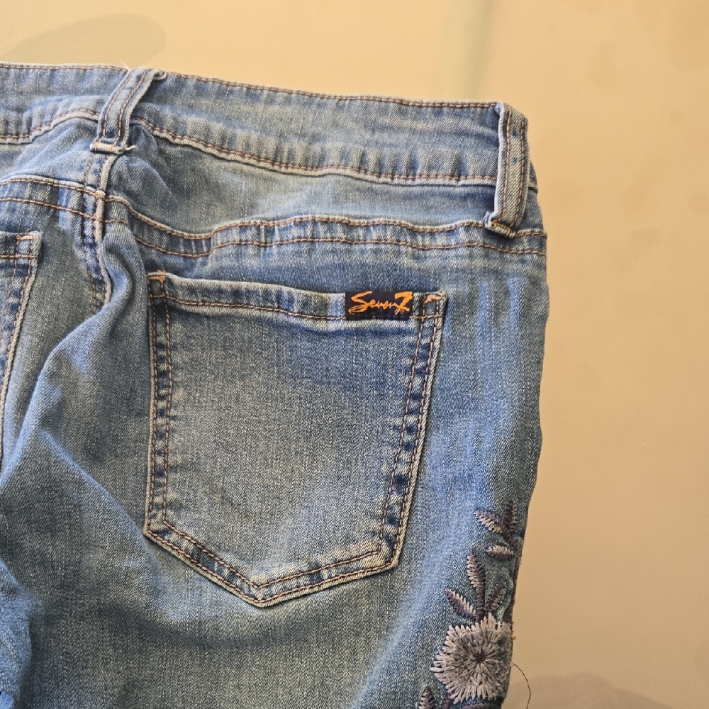 Seven7 Light Blue Skinny Jeans with Subtle Embroidery